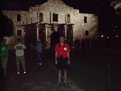 picture of Dwight at The Alamo2007